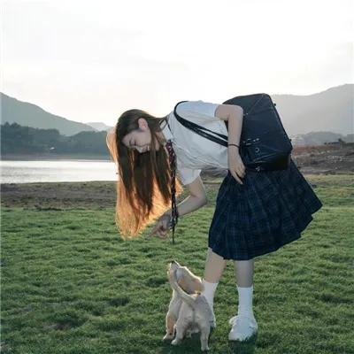 厄尔自助餐厅的女子天团