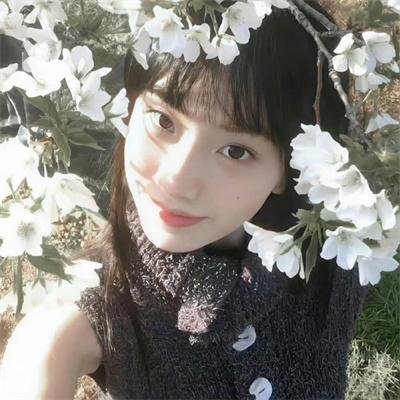 联姻当天被抛弃，转身嫁给白月光